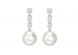 18ct White Gold Pearl & Diamond Earrings 