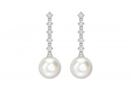 18ct White Gold Pearl & Diamond Earrings 