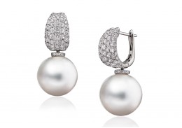 18ct White Gold Pearl & Diamond Earrings 