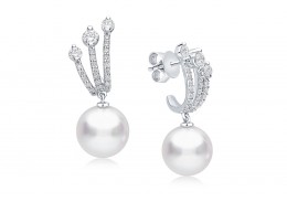 18ct White Gold Pearl & Diamond Earrings 