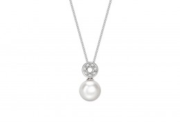 9ct White Gold Pearl & Diamond Necklace 