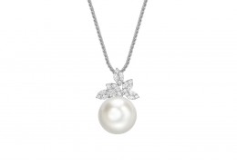 18ct White Gold Pearl & Diamond Necklace