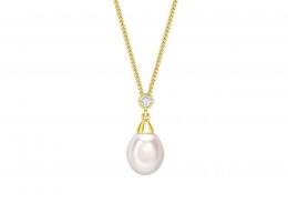 18ct Gold Pearl & Diamond Necklace