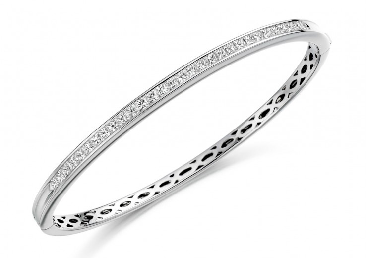 18ct White Gold Princess Cut Diamond Bangle 2ct