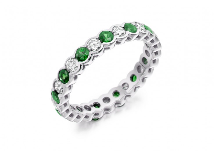 18ct White Gold Emerald & Diamond Round Brilliant Cut Full Eternity Ring 1.89ct