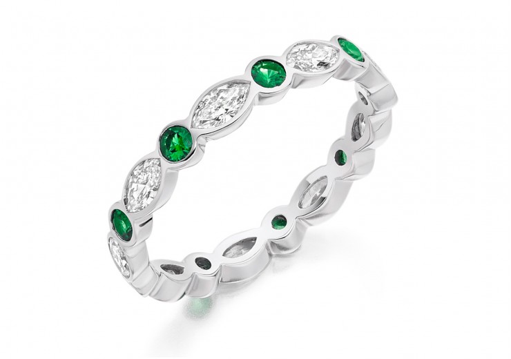 18ct White Gold Emerald & Diamond Marquise & Round Brilliant Cut Full Eternity Ring 1.32ct