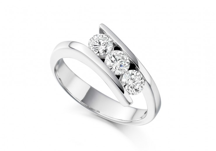 18ct White Gold Round Brilliant Cut Diamond Trilogy Ring 0.75ct