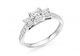 18ct White Gold Princess & Round Brilliant Cut Diamond Trilogy Ring 0.80ct