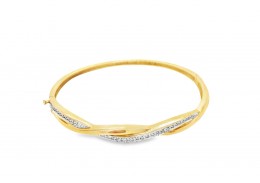 Pre-owned 9ct Gold Diamond Bangle