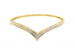 Pre-owned 9ct Yellow Gold Diamond Bangle