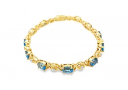 Pre-owned 14ct Gold Blue Topaz & Diamond Bracelet