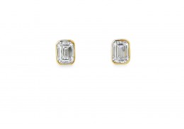 18ct Yellow Gold Emerald Cut Lab Diamond Stud Earrings 18ct Yellow Gold Emerald Cut Lab Diamond Stud Earrings