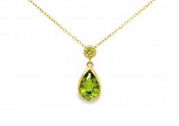 9ct Yellow Gold Peridot Necklace