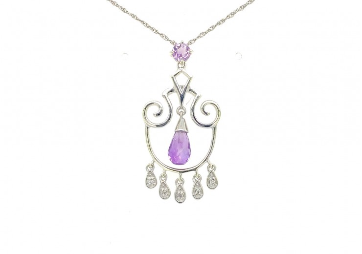 Pre-owned 9ct White Gold Amethyst & Diamond Necklace