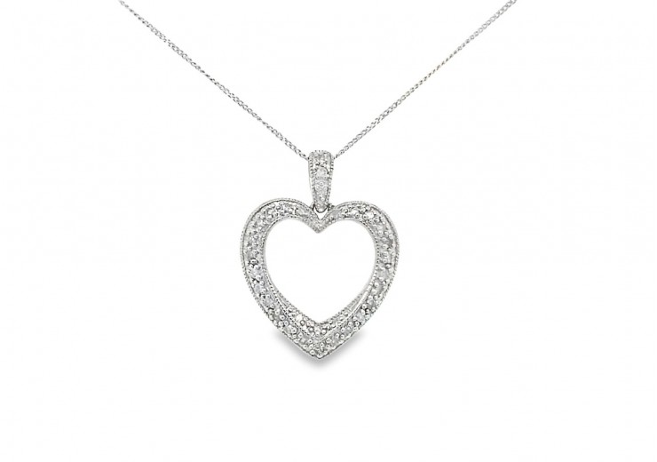 Pre-owned 9ct White Gold Diamond Heart Necklace