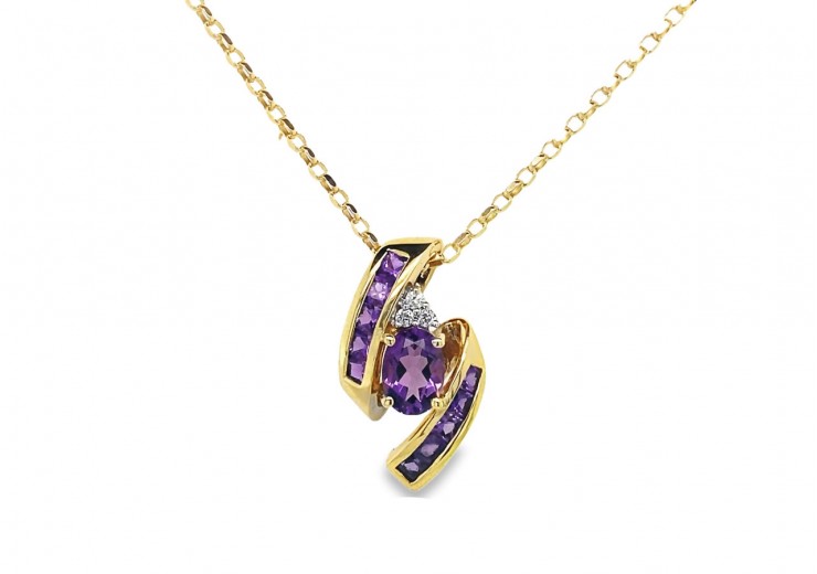 Pre-owned 9ct Yellow Gold Amethyst & Diamond Necklace