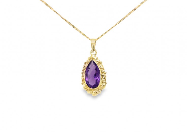 Pre-owned 9ct Yellow Gold Amethyst Necklace