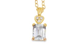 18ct Yellow Gold Aquamarine & Diamond Pendant 18ct Yellow Gold Aquamarine & Diamond Pendant