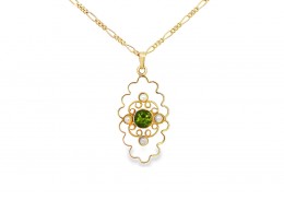 Pre-owned 9ct Gold Peridot & Pearl Necklace