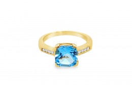 9ct Gold Blue Topaz & Diamond Ring
