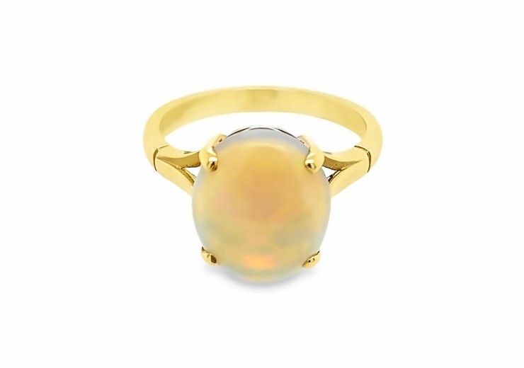 9ct Yellow Gold Opal Ring