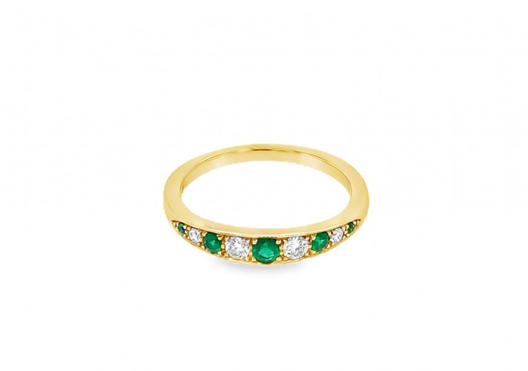 9ct Gold Emerald & Diamond Eternity Ring
