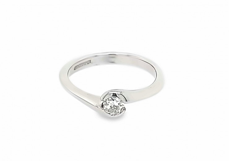 Pre-owned Palladium Diamond Solitaire Ring