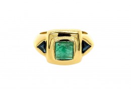 Pre-owned 18ct Yellow Gold Emerald & Sapphire Ring