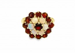 Pre-owned 9ct Yellow Gold Garnet & Opal Cluster Ring