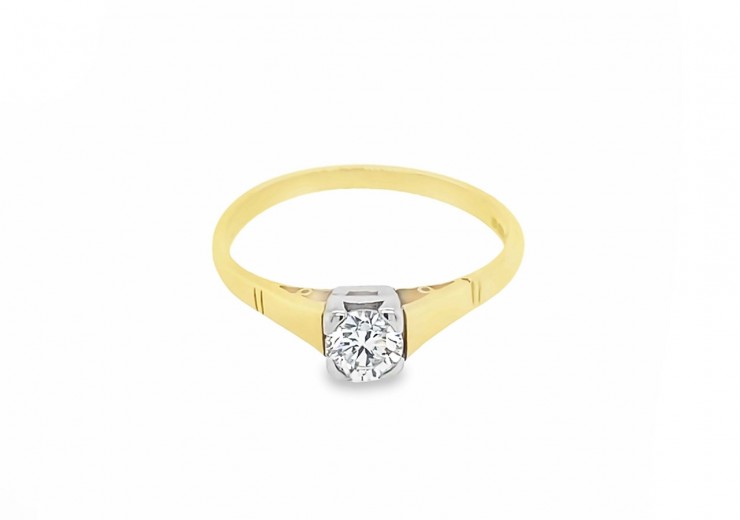Pre-owned Vintage 18ct Yellow Gold Diamond Solitaire Ring 