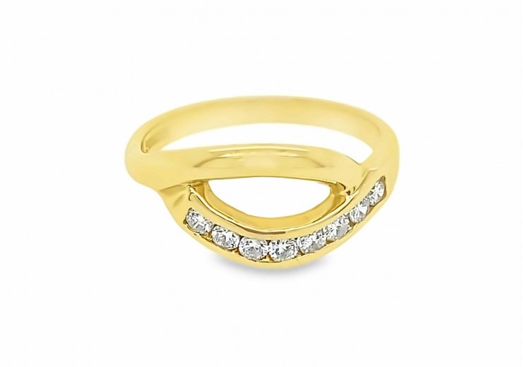 Pre-owned 18ct Gold Diamond Ring