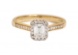 Pre-owned 18ct Yellow Gold Emerald Cut Diamond Halo Ring 