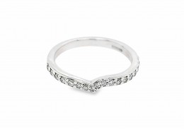 Pre-owned 18ct White Gold Diamond Dress Ring