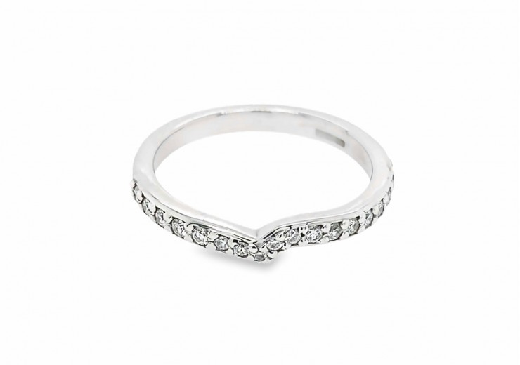 Pre-owned 18ct White Gold Diamond Dress Ring