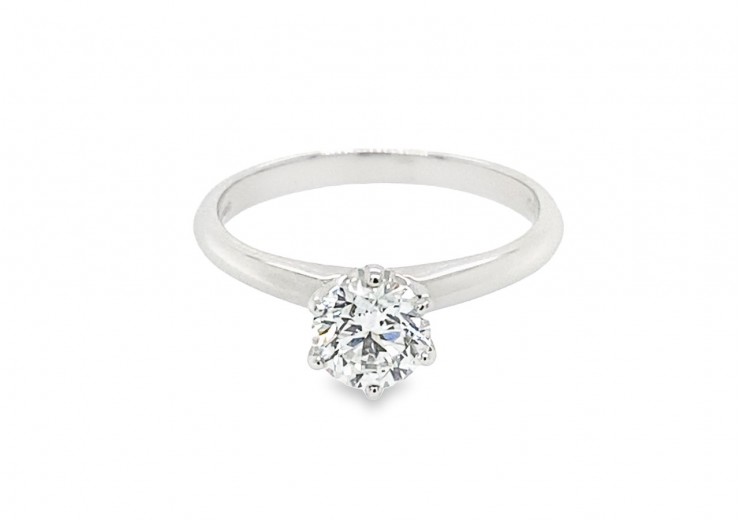 Pre-owned 18ct White Gold Diamond Solitaire Ring 0.90ct