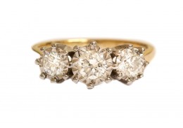 Pre-owned 18ct Yellow Gold Diamond Trilogy Ring 1.02ct