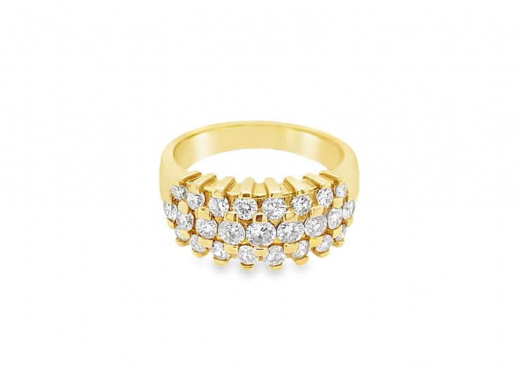 Pre-owned 18ct Gold Diamond Ring