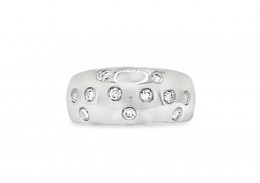 Pre-owned 18ct White Gold Flush Diamond Band Ring