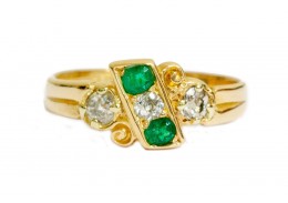 Pre-owned Antique 18ct Yellow Gold Emerald & Diamond Ring