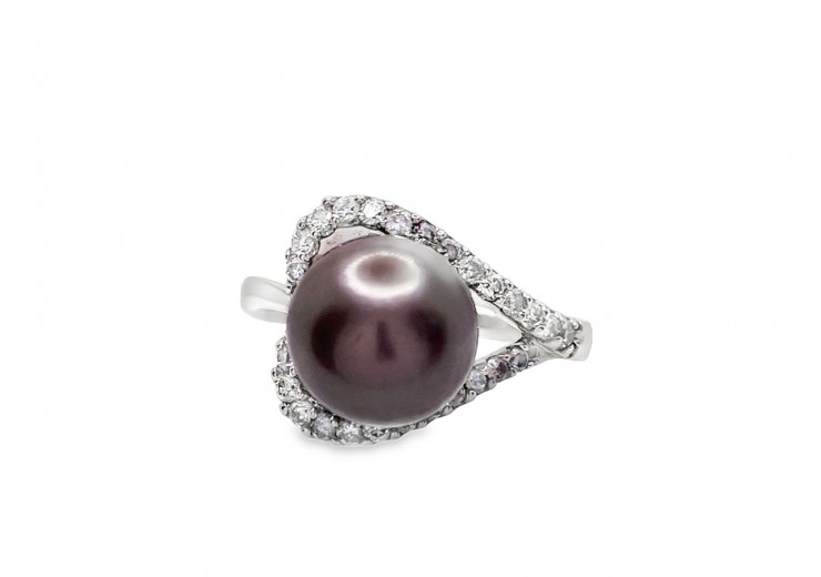 Pre-owned 18ct White Gold Tahitian Pearl & Diamond Dress Ring