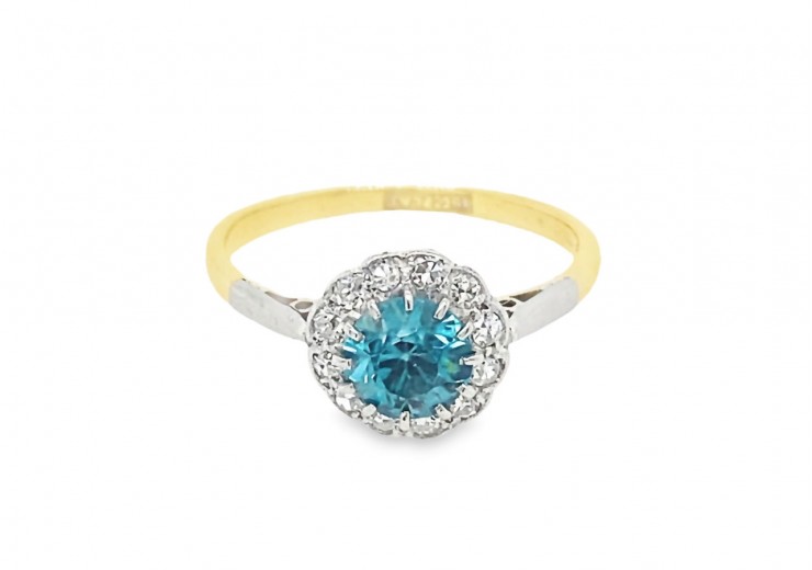 Pre-owned 18ct Yellow Gold Blue Zircon & Diamond Cluster Ring