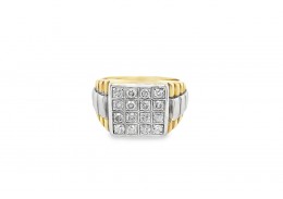 Pre-owned 9ct 2colour Gold and Diamond Signet Ring