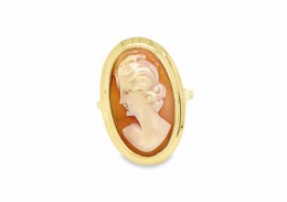 Pre-owned 9ct Yellow Gold Cameo Ring