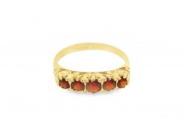 Pre-owned 9ct Yellow Gold Garnet Ring