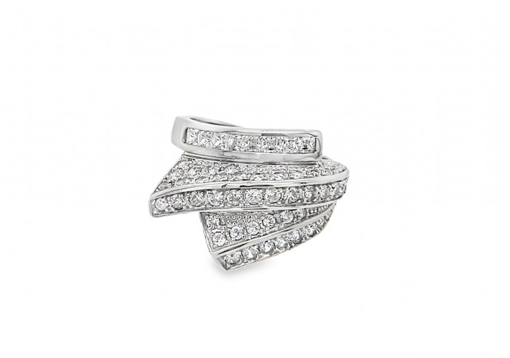 Pre-owned 9ct White Gold Cubic Zirconia Ring