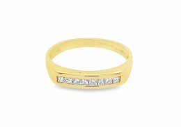 Pre-owned 18ct Yellow Gold Diamond Eternity Ring