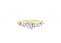 Pre-owned 18ct Yellow Gold Diamond Ring