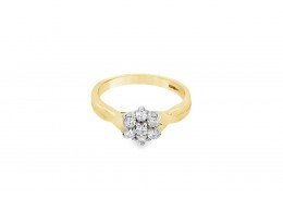 Pre-owned 9ct Yellow Gold Diamond Cluster Ring 