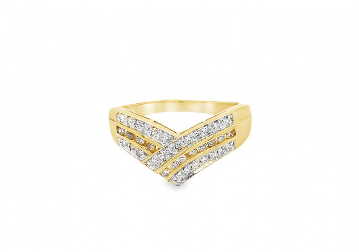 Pre-owned 9ct Yellow Gold Brown & White Wishbone Ring 