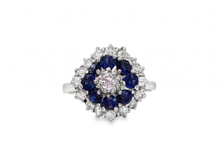 Pre-owned 18ct White Gold Sapphire & Diamond Cluster Ring